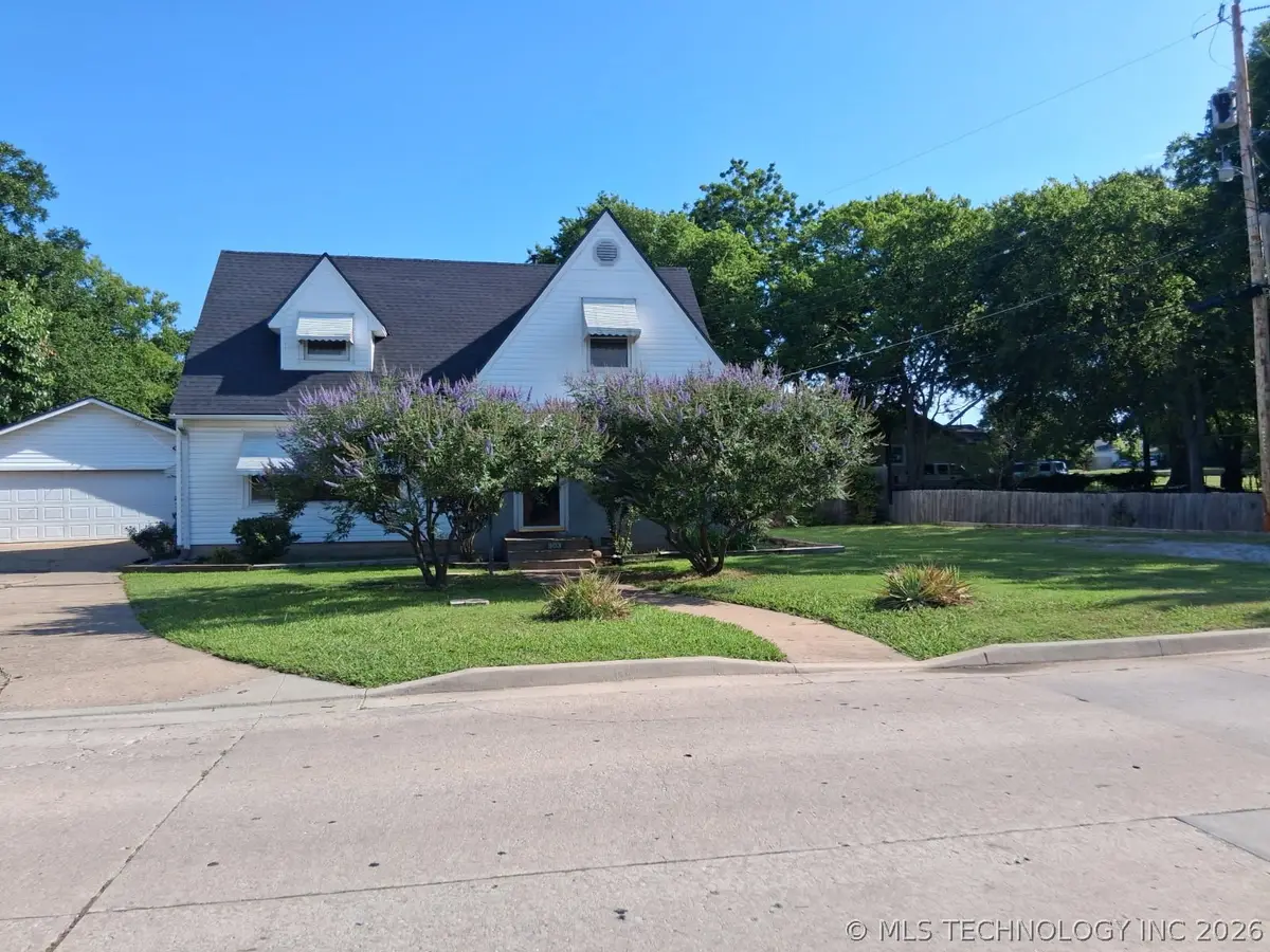 903 15th Nw, Ardmore, OK 73401 - #1
