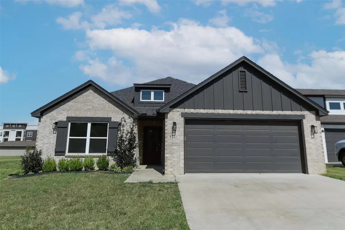 4611 S Chestnut Avenue, Broken Arrow, OK 74011 - #1