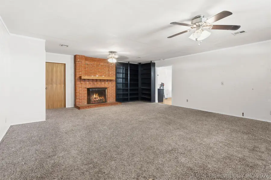 302 3rd Street, Loco, OK 73442 - #3