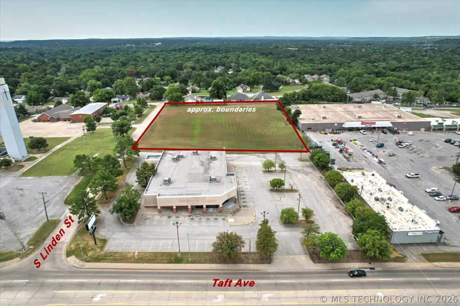 Division Street, Sapulpa, OK 74066 - #3