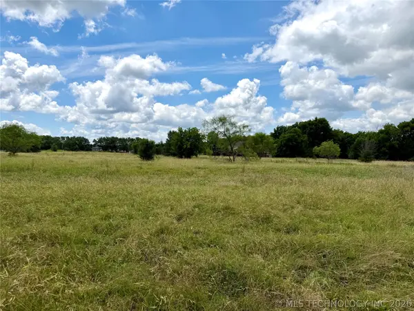 2 Pueblo Drive, Ardmore, OK 73401