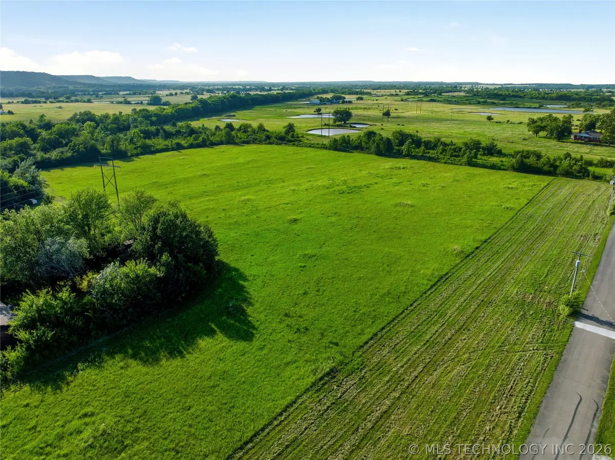 1100 Knapp Avenue, Warner, OK 74469 - #1