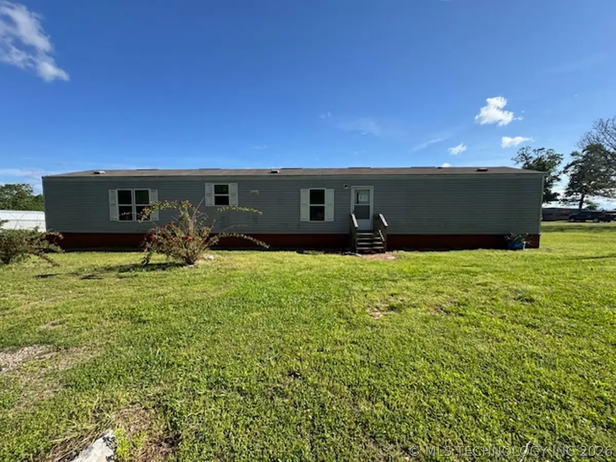 461388 E 830 Road, Stilwell, OK 74960 - #1