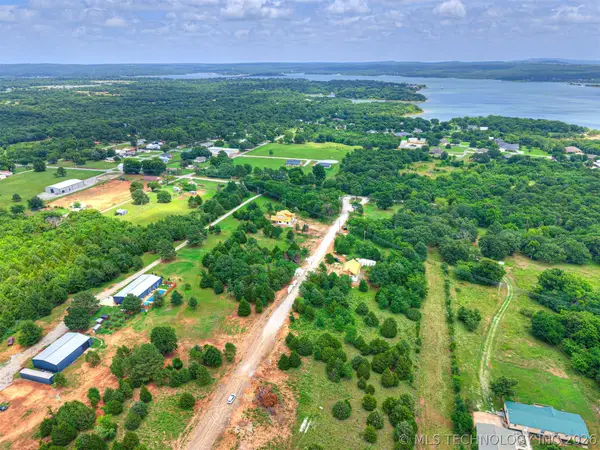 22 Emberlyn Lane, Eufaula, OK 74432