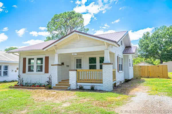 407 S 8th, Okemah, OK 74859