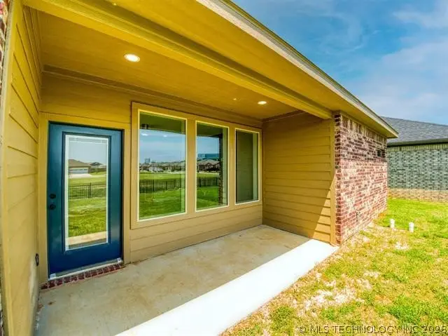 1194 Wild Indigo Circle, Calera, OK 74730 - #3