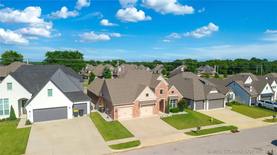 13863 S 21st Place, Bixby, OK 74008 - #3