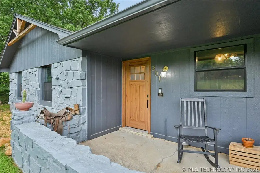 201 N Oak Ridge Drive, Sand Springs, OK 74063 - #3