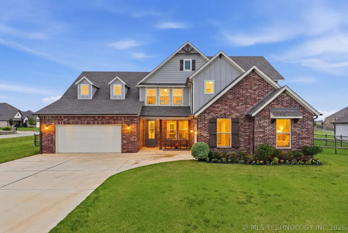 117 W 168th Street S, Glenpool, OK 74033 - #1