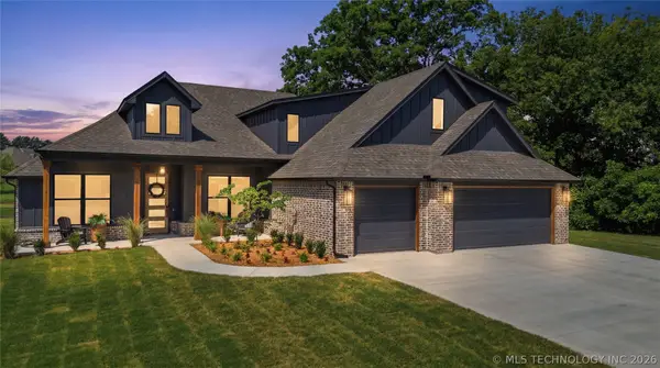 18236 S Clear Creek Court, Claremore, OK 74017