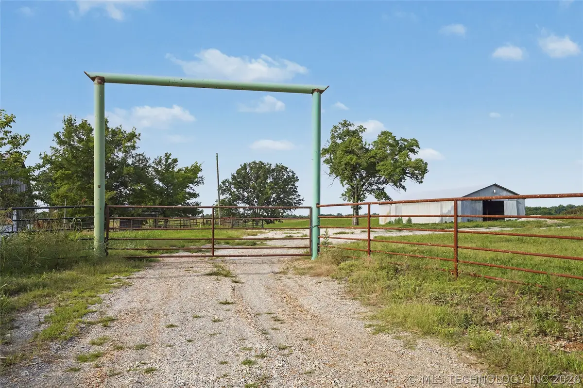 23650 W Hwy 51, Wagoner, OK 74467 - #1