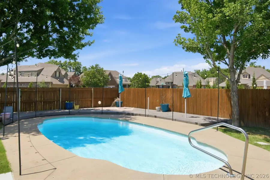 8905 N 140th East Avenue, Owasso, OK 74055 - #2