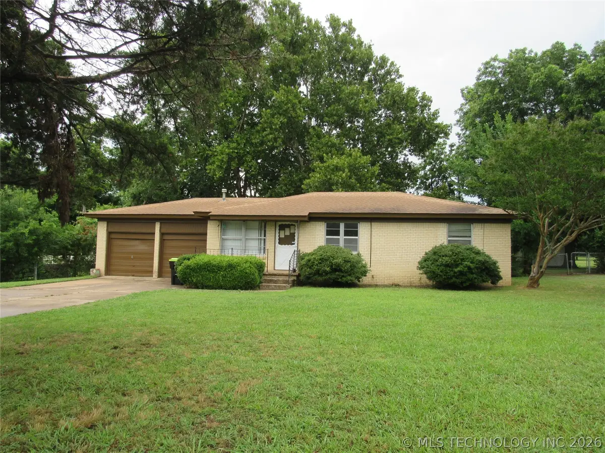430 Mayfair, Ada, OK 74820 - #1