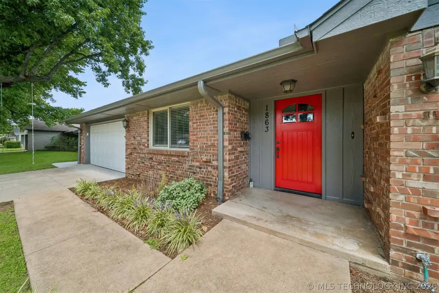 1863 E 57th Place, Tulsa, OK 74105 - #2