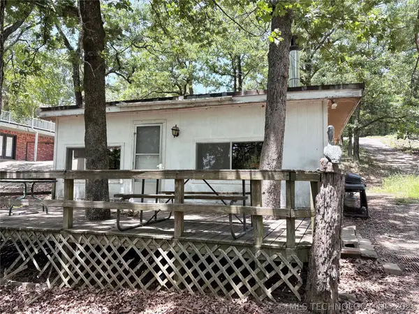 275 N Bk 1500 Road, Stigler, OK 74462
