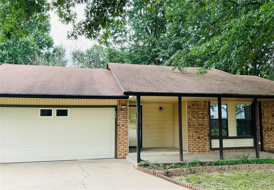 1101 W Vicksburg Place, Broken Arrow, OK 74011 - #3