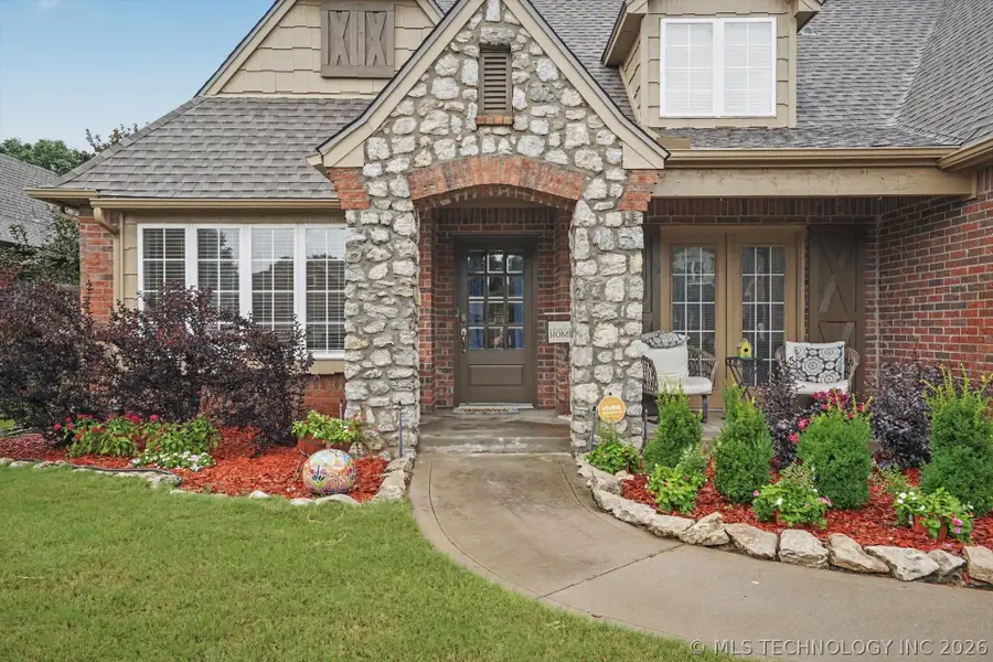10921 S 87th East Avenue, Bixby, OK 74008 - #2