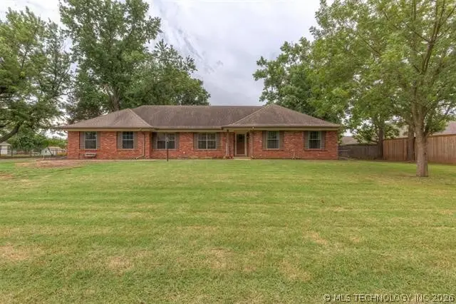 9478 E 137th Street S, Bixby, OK 74008 - #1