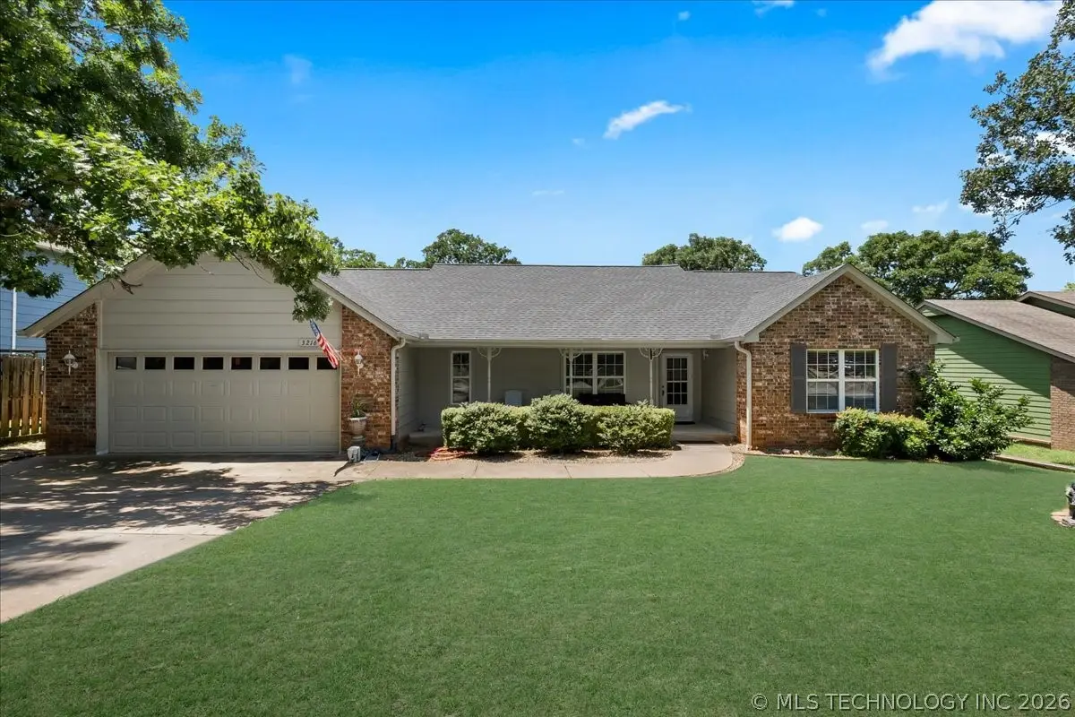 3216 Bermuda Drive, Sand Springs, OK 74063 - #1