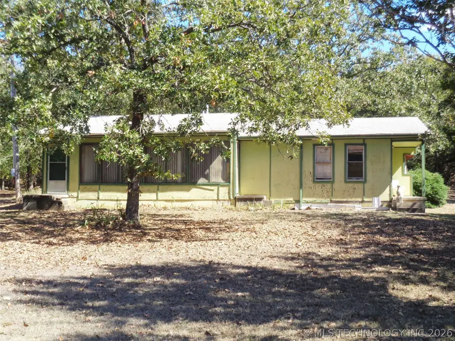 203 Oak Avenue, Stigler, OK 74462 - #2