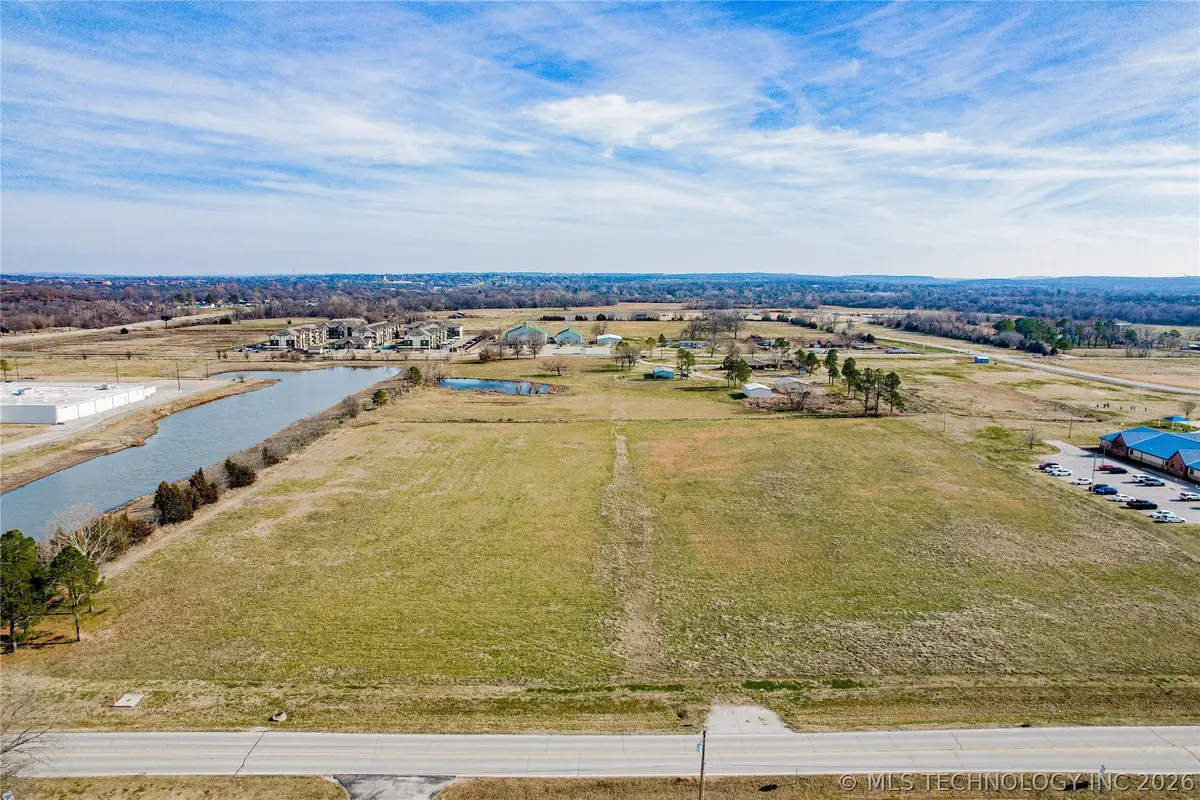 1409 S Wickham Road, Sapulpa, OK 74066 - #1