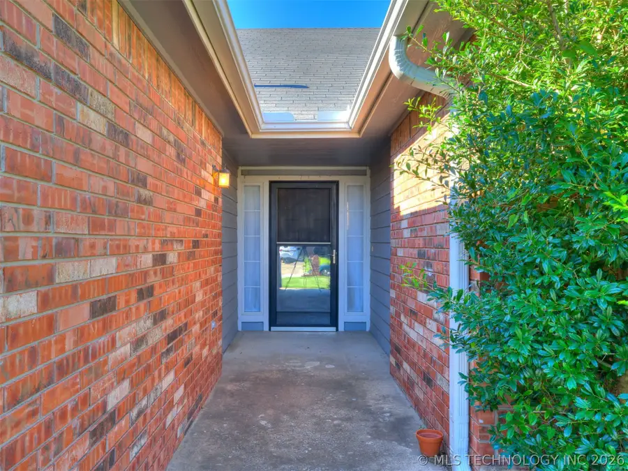 10903 E 120th Court N, Collinsville, OK 74021 - #2