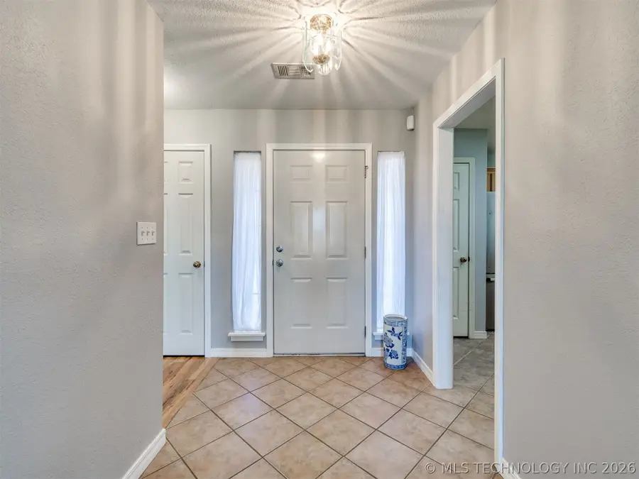 10903 E 120th Court N, Collinsville, OK 74021 - #3