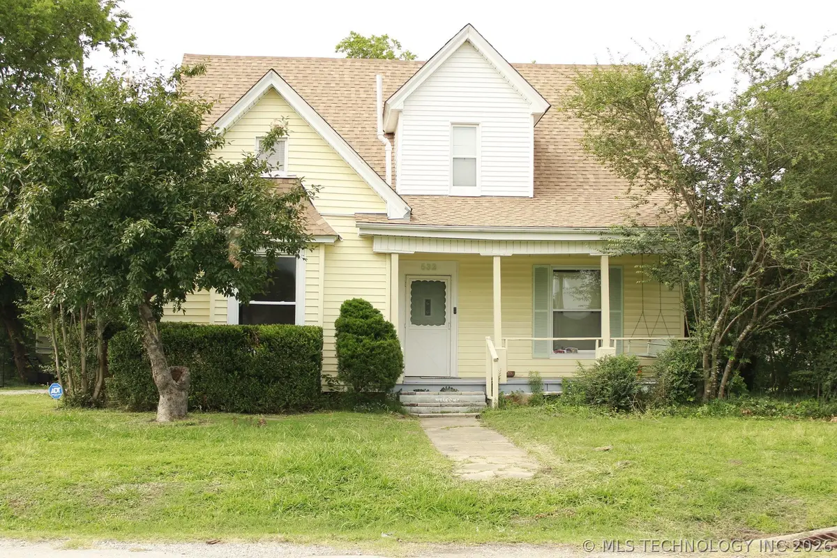 532 E 5th Street, Claremore, OK 74017 - #1