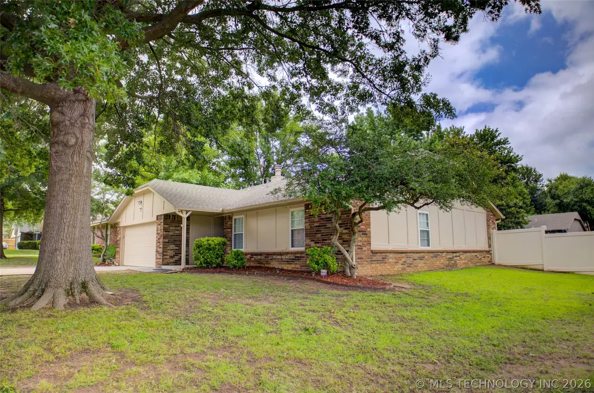 1310 W Hot Springs Street, Broken Arrow, OK 74011 - #1