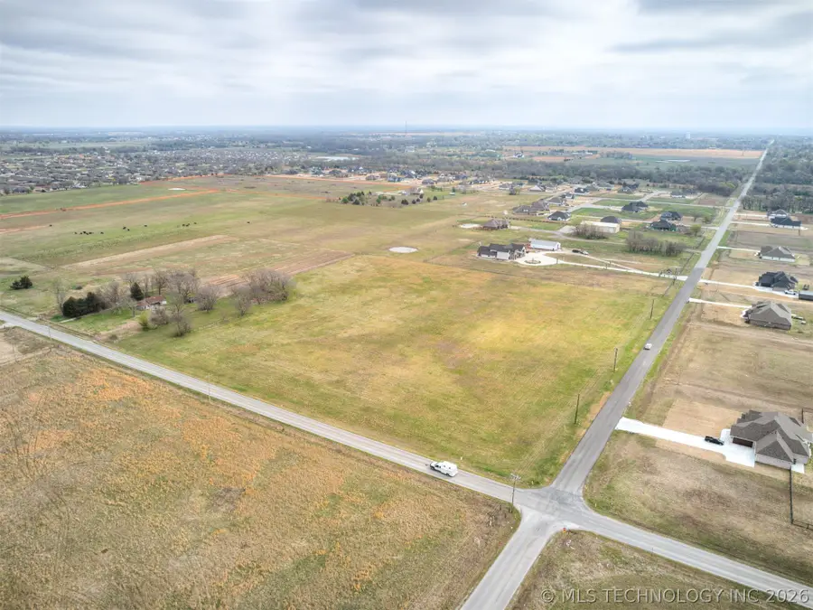000 E 136th Street N, Collinsville, OK 74021 - #2