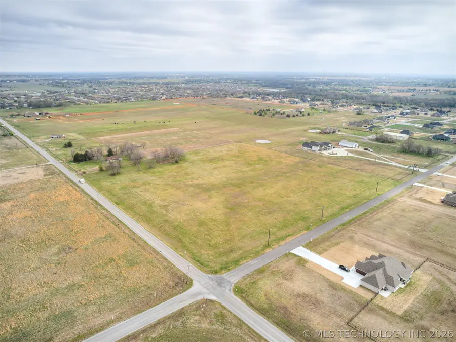 000 E 136th Street N, Collinsville, OK 74021 - #3