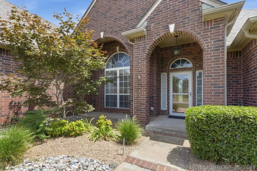 2017 W Vail Street, Broken Arrow, OK 74012 - #2