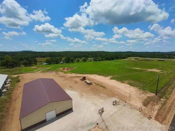 1177 Highway 51, Hulbert, OK 74441