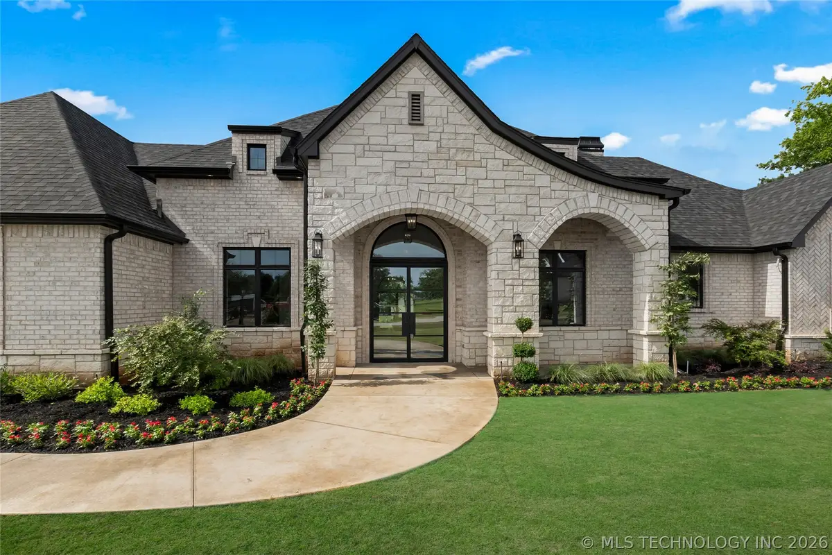 17763 E White Tail Cove, Owasso, OK 74055 - #1