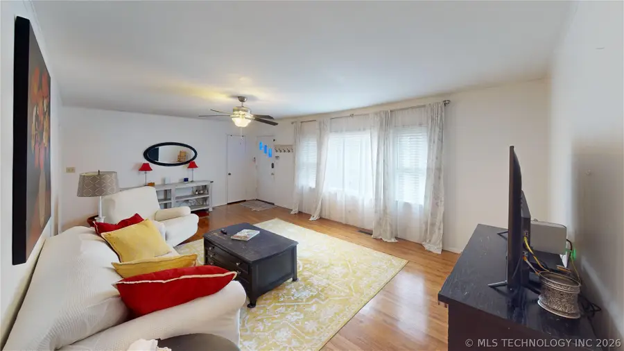 42 E 51st Place, Tulsa, OK 74105 - #2