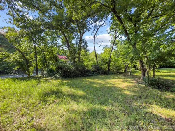 12 G Street Se, Ardmore, OK 73401