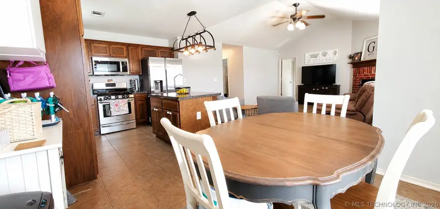 5310 Redbud Drive, Sand Springs, OK 74063 - #3