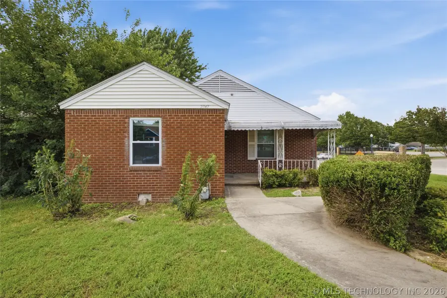 2747 E 4th Street, Tulsa, OK 74104 - #2