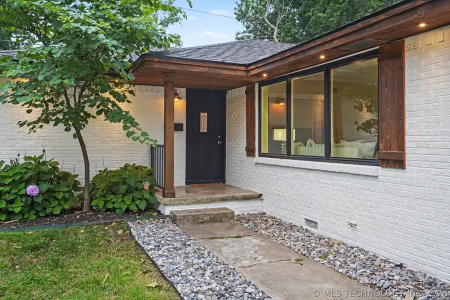 5610 S Columbia Avenue, Tulsa, OK 74105 - #3