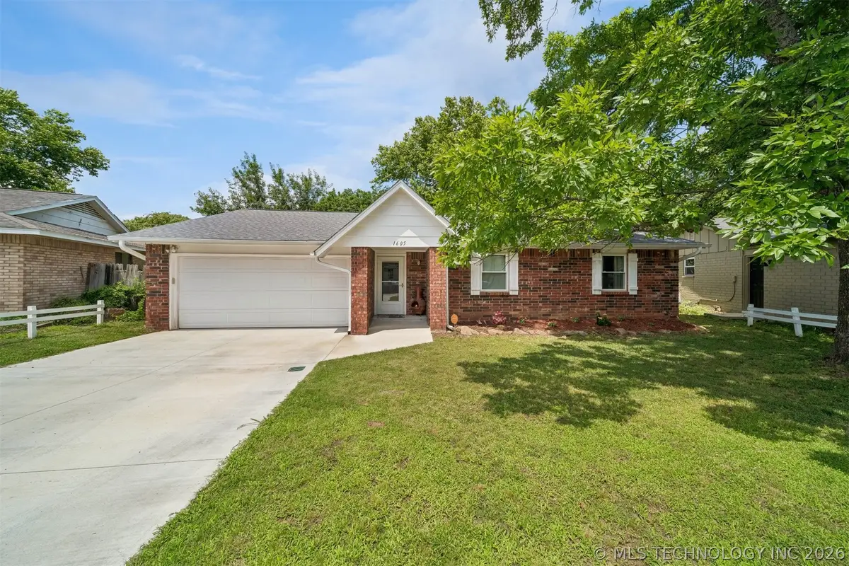 1605 S Pine Avenue, Broken Arrow, OK 74012 - #1