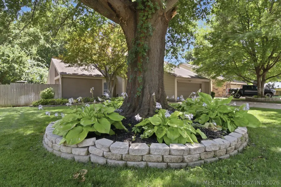 7224 E 78th Street, Tulsa, OK 74133 - #2