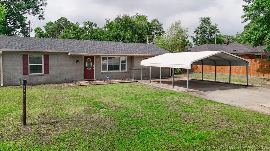 111 Warren, Holdenville, OK 74848 - #3