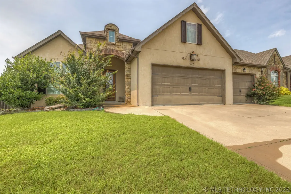 1312 S Desert Palm Lane, Broken Arrow, OK 74012 - #1