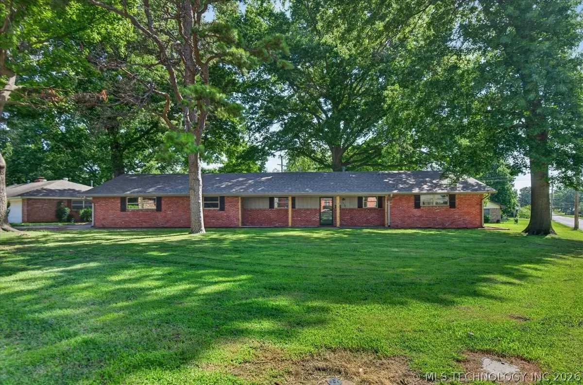 1428 Melmart, Bartlesville, OK 74006 - #1