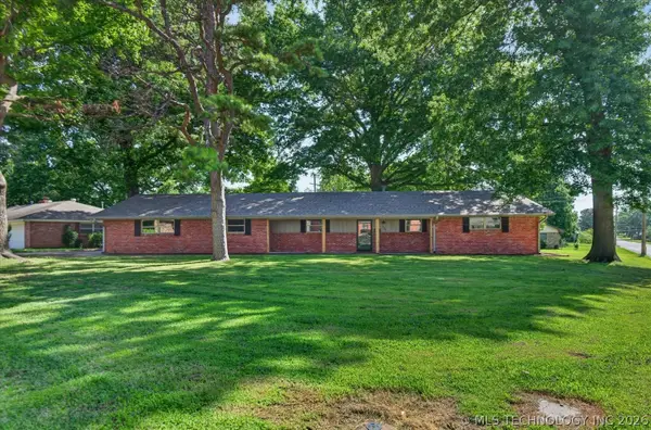 1428 Melmart, Bartlesville, OK 74006