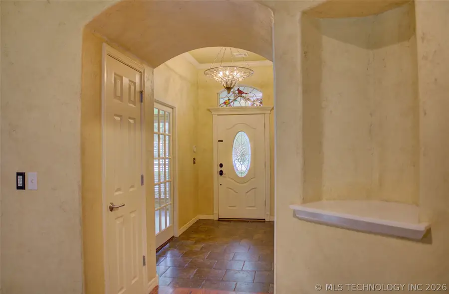 326 E 112th Street, Jenks, OK 74037 - #3