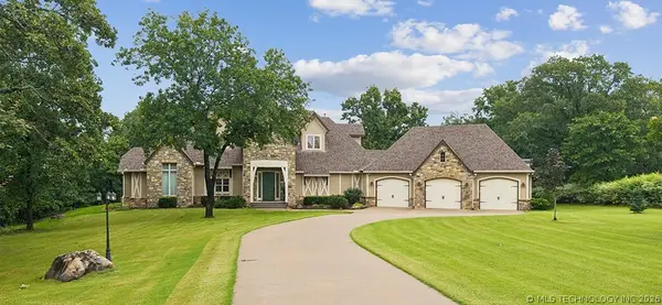 8770 Legacy Drive, Sand Springs, OK 74063