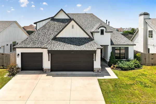 528 E 126th Street S, Jenks, OK 74037