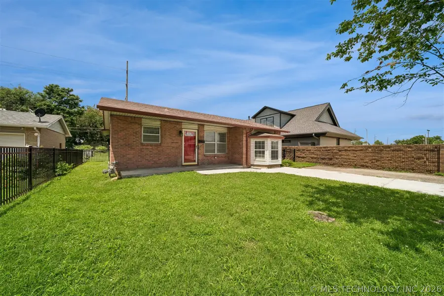 2312 S Nogales Avenue, Tulsa, OK 74107 - #2
