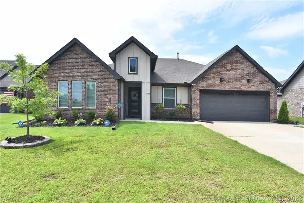 7142 E 154th Street S, Bixby, OK 74008